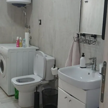 B&B Apartment Апартаменты *